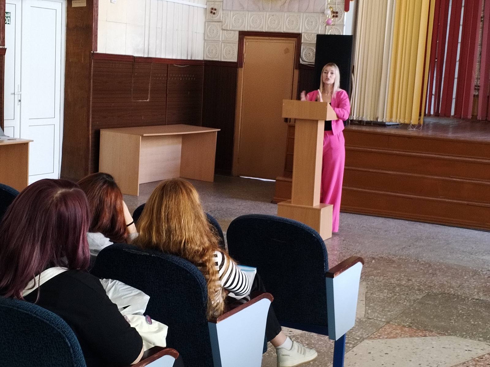 IMG-85e502c4e23a60c1f98297ed0922ba86-V