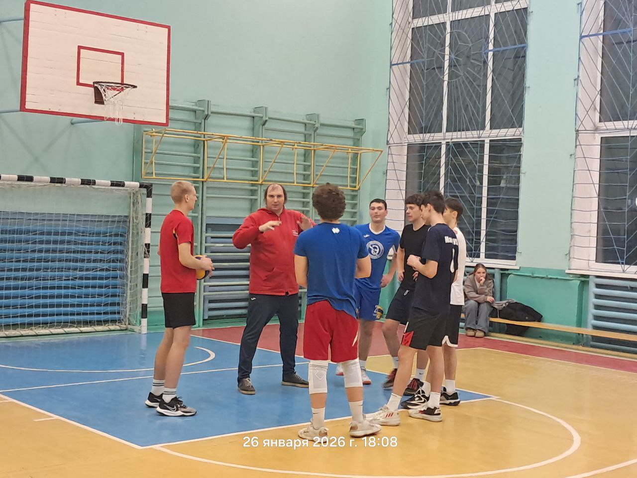 Встреча по волейболу среди сборной команды колледжа и команды юношей 2009-2010 г.р. Шумилинской СДЮШОР