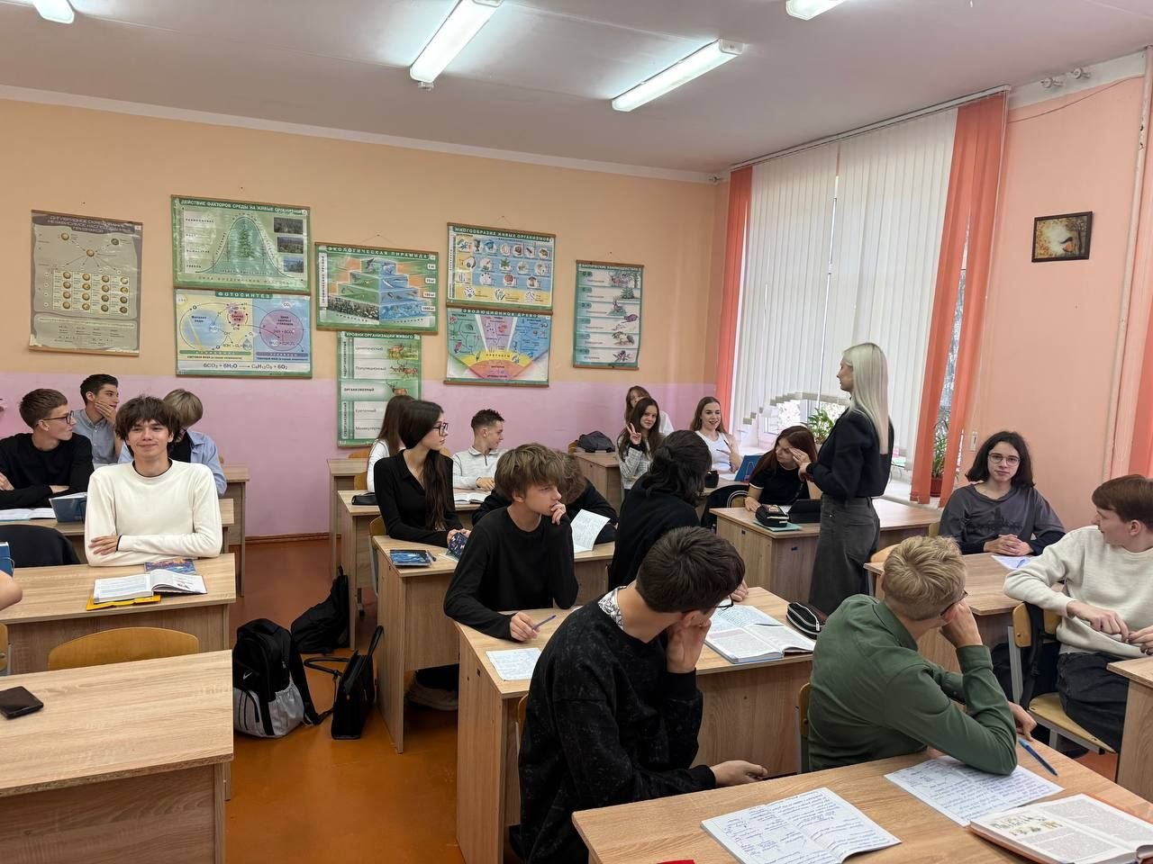 От первого знакомства — к дружной команде!