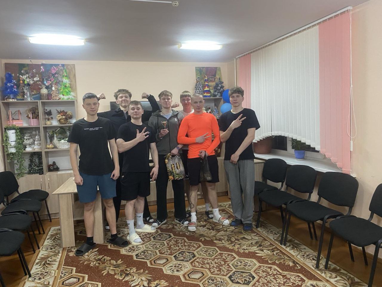 Урок мужества и силовой турник в общежитии №1